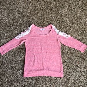 3/$15 Maurices top, junior size M